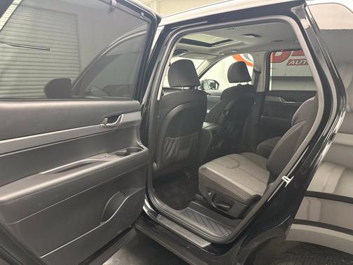 Becketts Black 2021 Hyundai PALISADE SEL