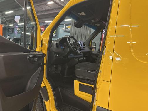 Calcite Yellow 2021 Mercedes-Benz Sprinter 2500 High Roof