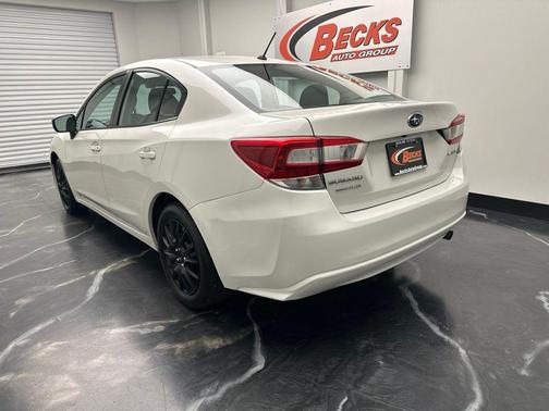 Crystal White Pearl 2022 Subaru Impreza Base
