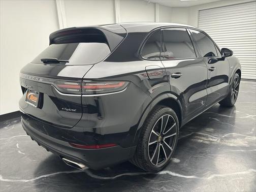 2019 Porsche Cayenne E-Hybrid S