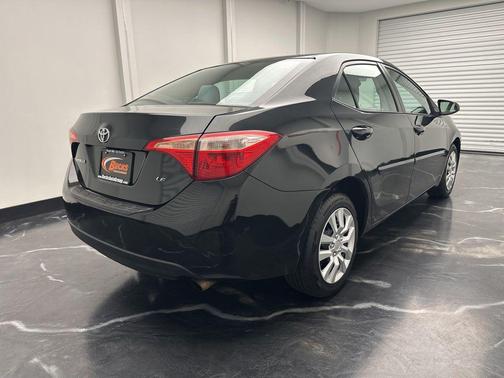 Black Sand Pearl 2017 Toyota Corolla LE