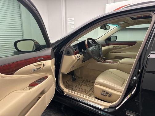 Black 2007 Lexus LS 460 L