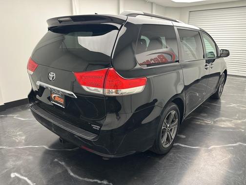 2012 Toyota Sienna Limited