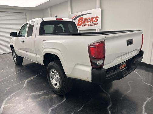 2020 Toyota Tacoma SR