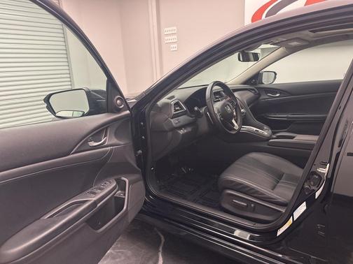 2019 Honda Insight Touring