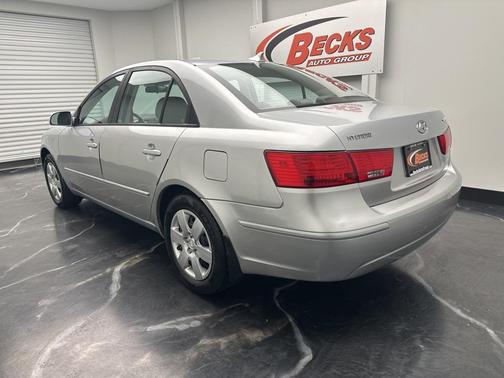 2010 Hyundai SONATA GLS