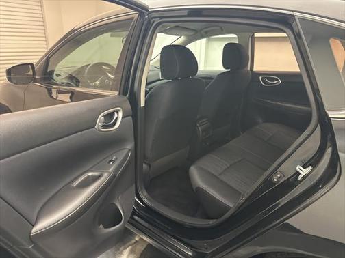 2016 Nissan Sentra SV