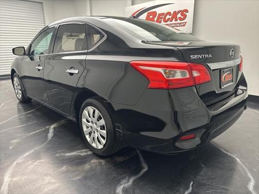 2016 Nissan Sentra SV