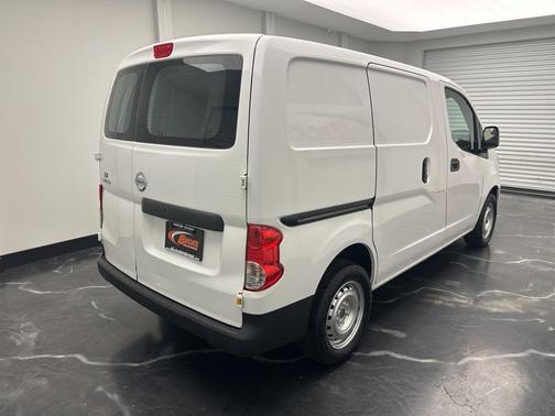 2018 Nissan NV200 S