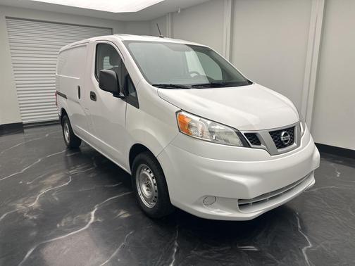2018 Nissan NV200 S