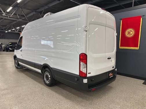 2016 Ford Transit-250 Base