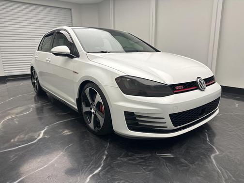 2017 Volkswagen Golf GTI 2.0T Autobahn 4-Door