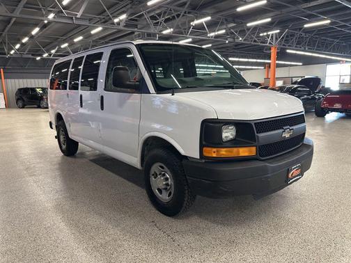 2013 Chevrolet Express 2500 LS