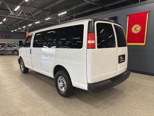 2013 Chevrolet Express 2500 LS