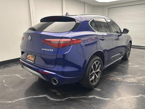 2021 Alfa Romeo Stelvio Ti