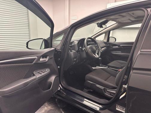 Crystal Black Pearl 2018 Honda Fit EX