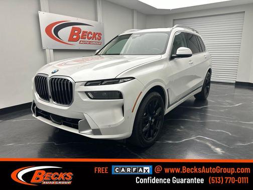 Mineral White Metallic 2023 BMW X7 xDrive40i