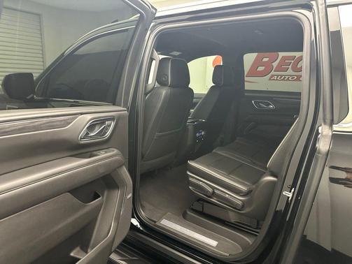 Onyx Black 2021 GMC Yukon XL SLT