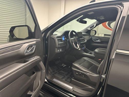 Onyx Black 2021 GMC Yukon XL SLT