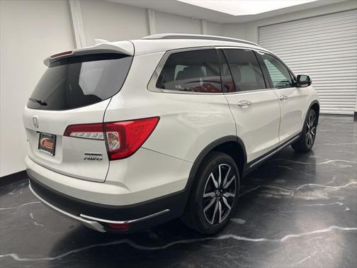 2021 Honda Pilot Touring 8-Passenger