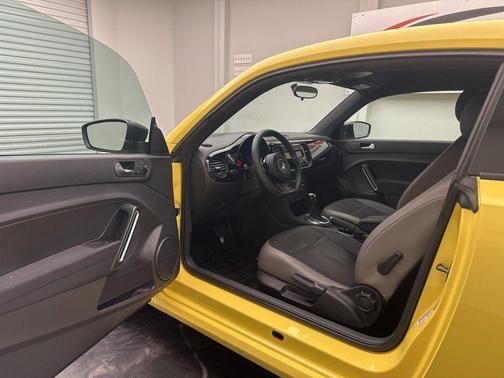 2015 Volkswagen Beetle 1.8T