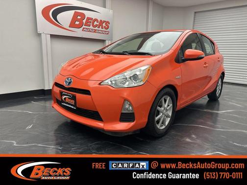 Habanero 2012 Toyota Prius c Three