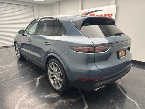2019 Porsche Cayenne S