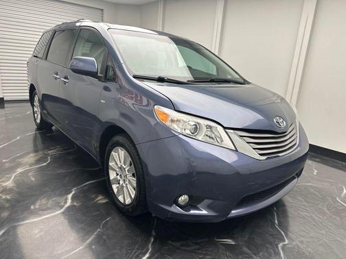 Shoreline Mist 2016 Toyota Sienna XLE Premium