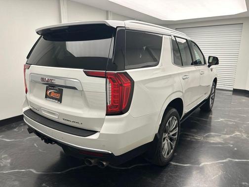 White 2021 GMC Yukon Denali
