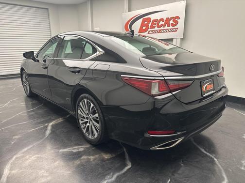 2019 Lexus ES 350 Base