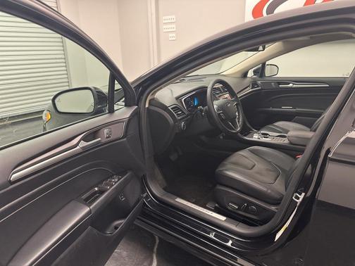 2019 Ford Fusion Energi Titanium
