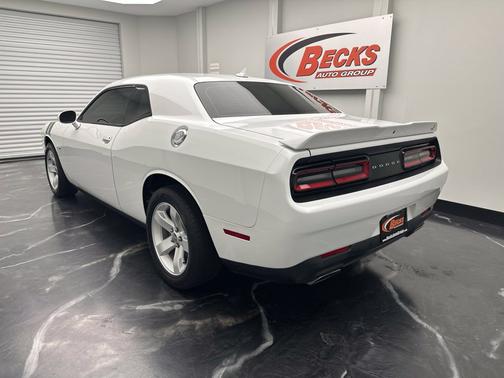 White Knuckle Clearcoat 2018 Dodge Challenger GT