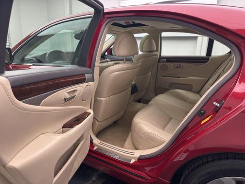 2013 Lexus LS 460 Base