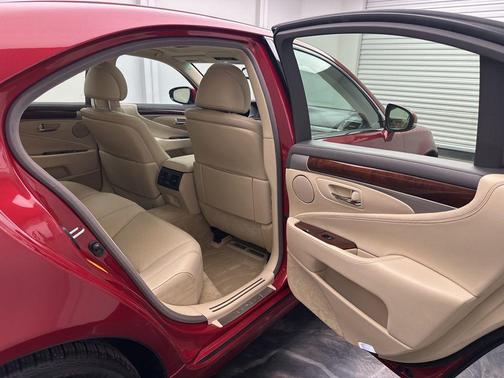 2013 Lexus LS 460 Base