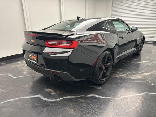 2016 Chevrolet Camaro 1LT