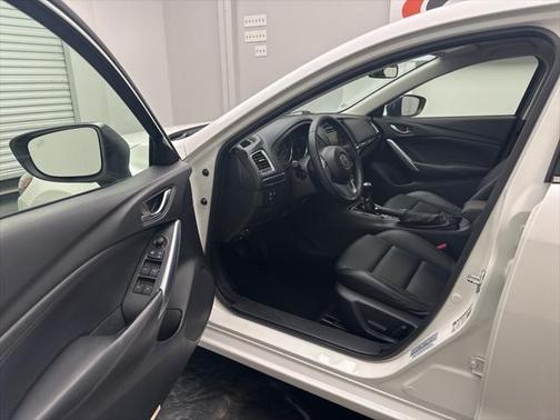 2015 Mazda Mazda6 i Touring