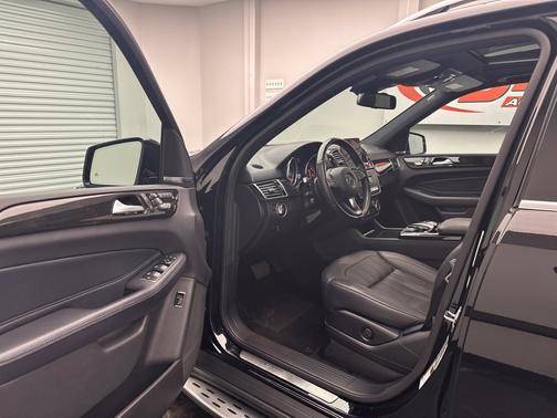 Black 2018 Mercedes-Benz GLE 350 4MATIC