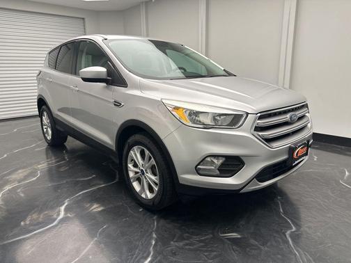 Ingot Silver 2017 Ford Escape SE