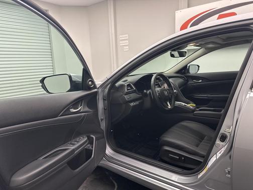 2019 Honda Insight Touring