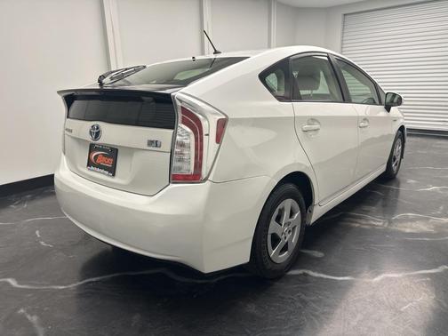 2012 Toyota Prius Two
