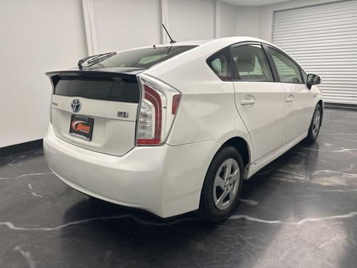 2012 Toyota Prius Two