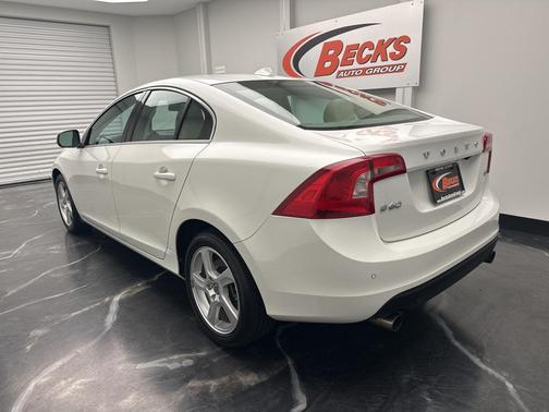 2013 Volvo S60 T5 Platinum