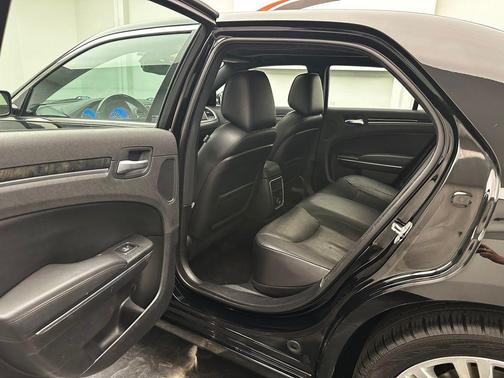 Black Clearcoat 2012 Chrysler 300 S