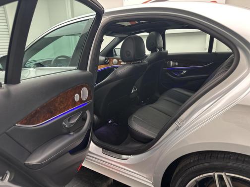 2017 Mercedes-Benz E-Class 4MATIC