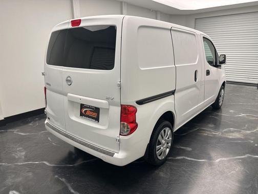 Fresh Powder 2017 Nissan NV200 SV