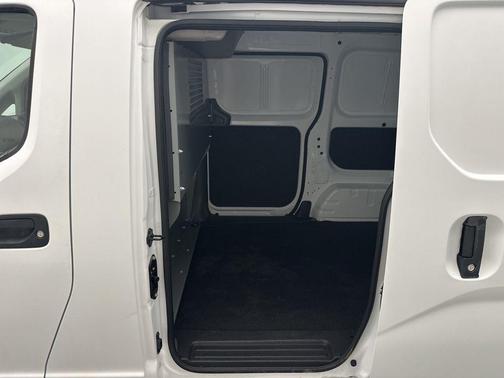 Fresh Powder 2017 Nissan NV200 SV