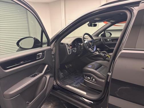 2019 Porsche Cayenne S