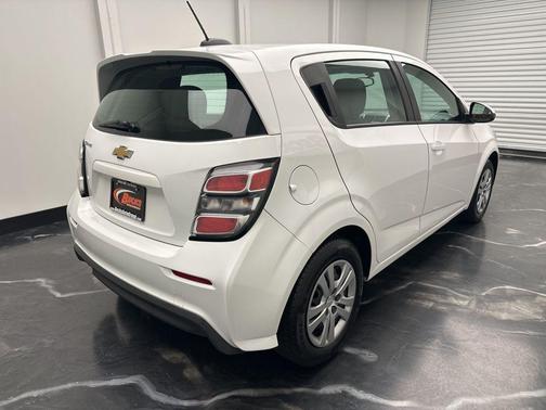 2019 Chevrolet Sonic LT