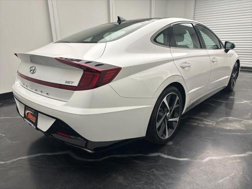 2022 Hyundai SONATA SEL Plus