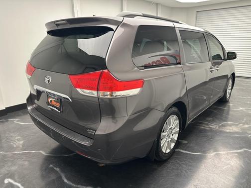 2014 Toyota Sienna Limited